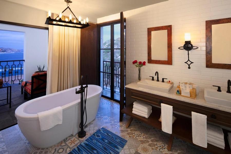 Luxurious Suites With Private Balconies, Vista Encantada Resort, Spa & Retreat Cabo San Lucas Bagian luar foto